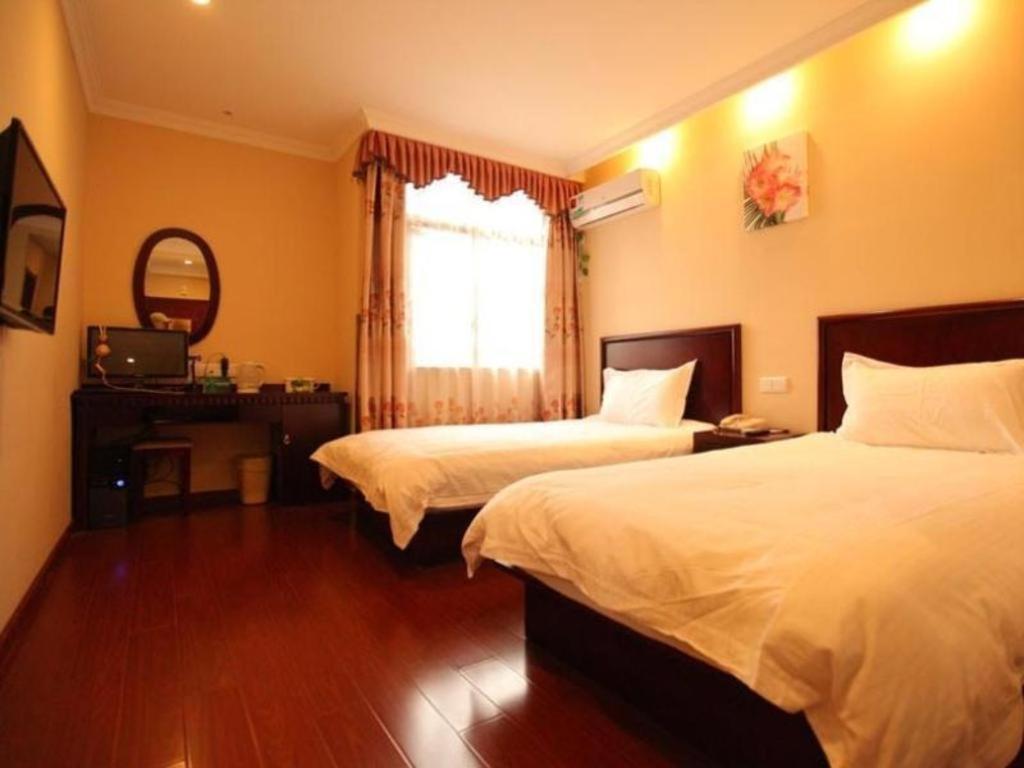 Greentree Inn Suzhou Wujiang Zhenze Town Zhennan Road Express Hotel מראה חיצוני תמונה